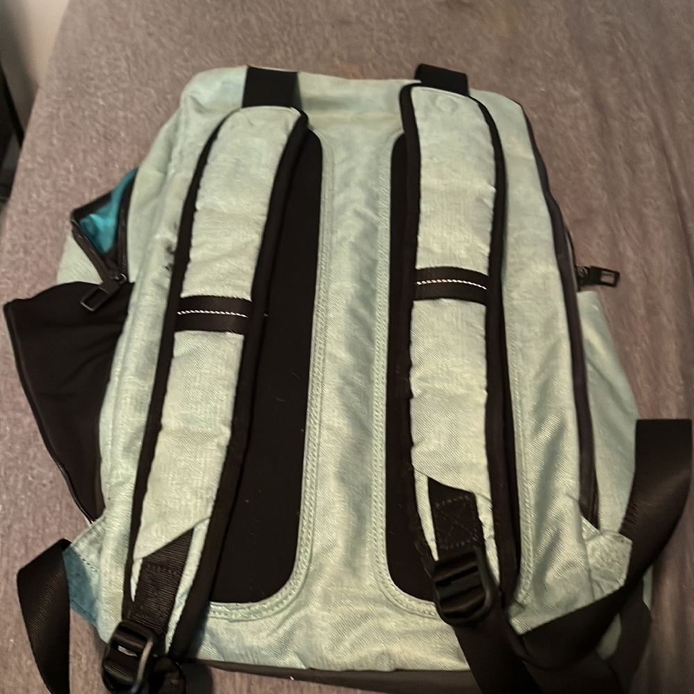 Lululemon Backpack - Picture 4 of 5